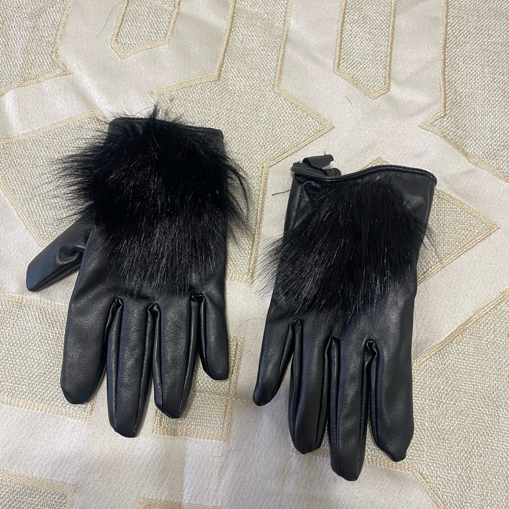 Girl gloves